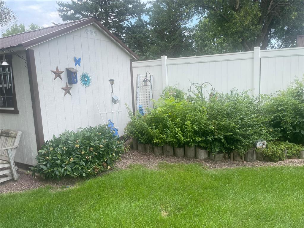 644 2nd Avenue Brewster MN 56119 6766679 image4