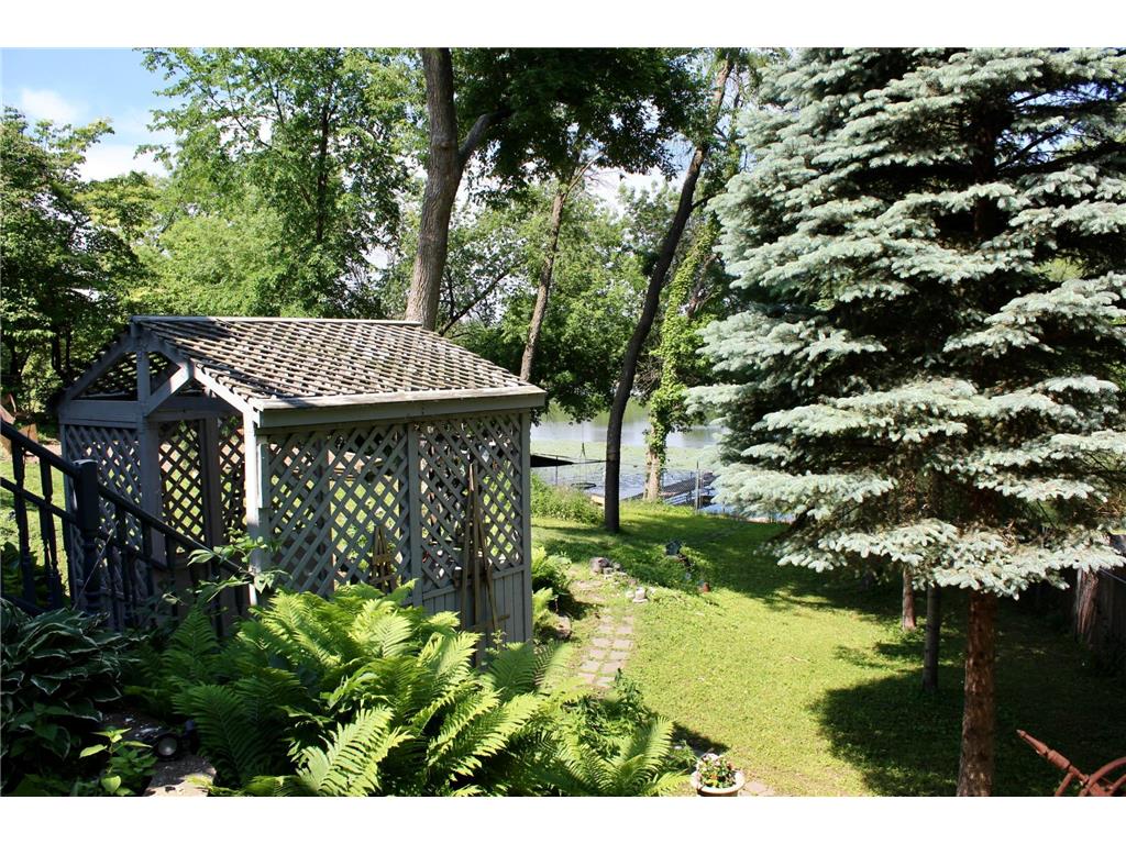 6441 Edgemont Boulevard N Brooklyn Park MN 55428 - Magda 7091770 image4