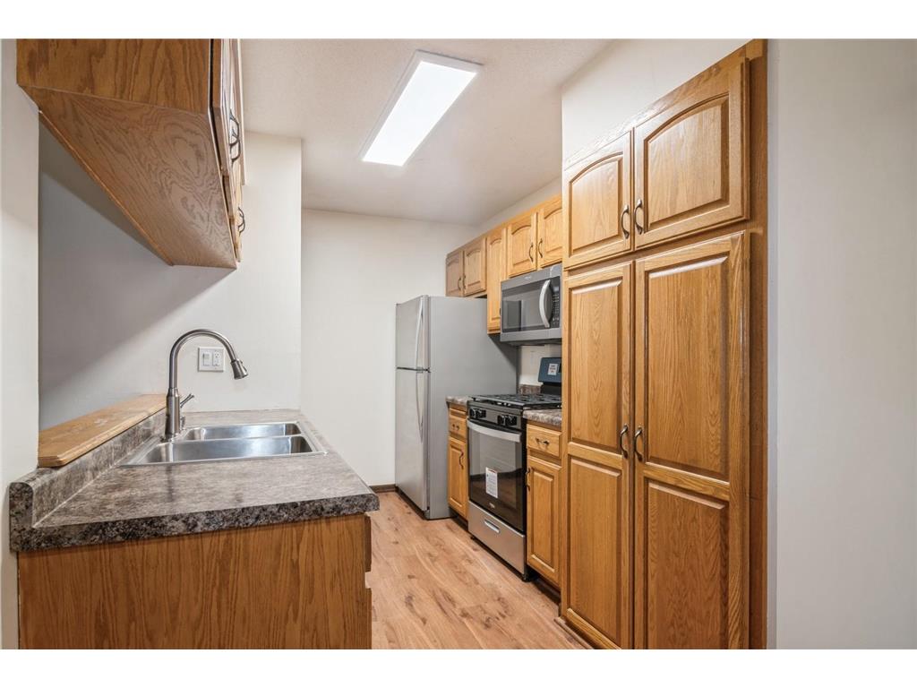 6444 84th Court N Brooklyn Park MN 55445 7016975 image9