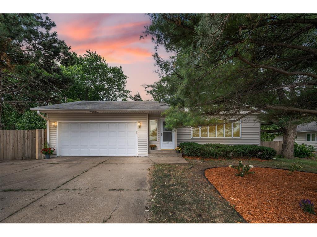 6445 Olson Memorial Highway Golden Valley MN 55427 6411406 image1