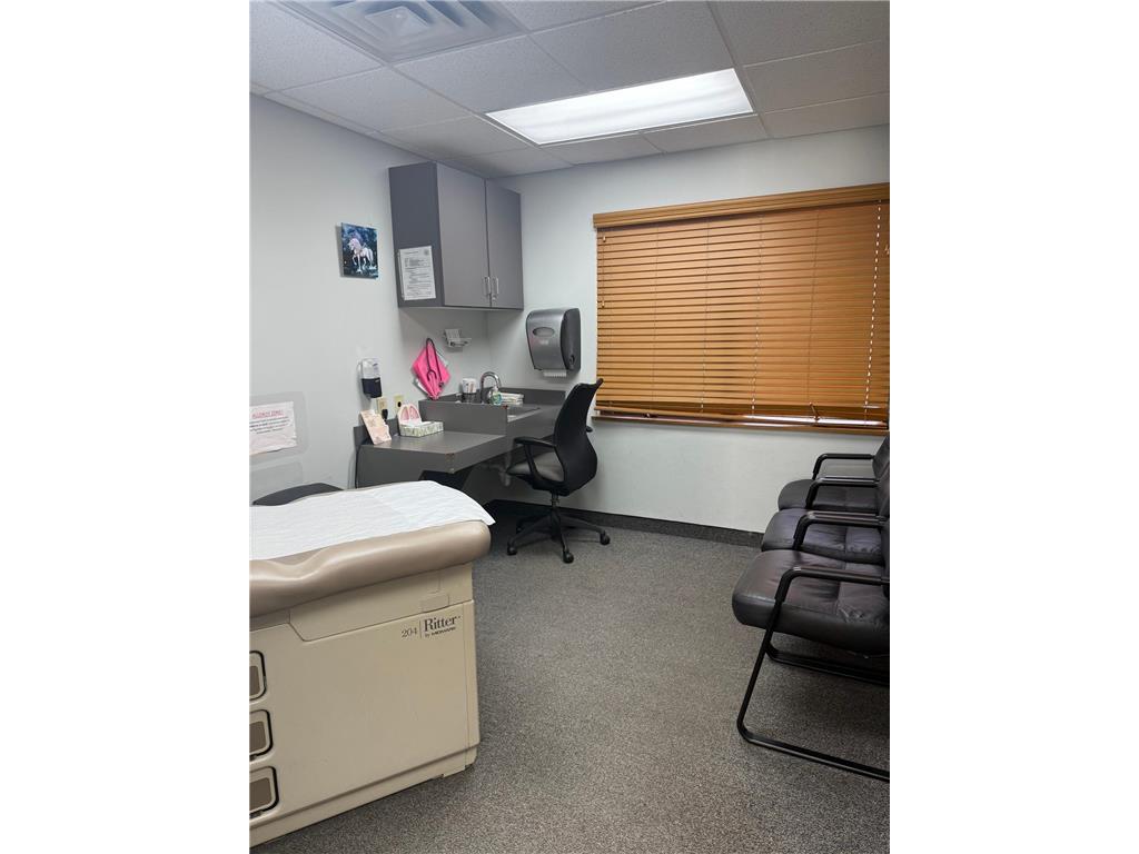 6446 City West Parkway Eden Prairie MN 55344 7085137 image4