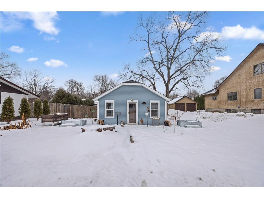 645 5th Avenue NW New Brighton MN 55112 7007721 image1