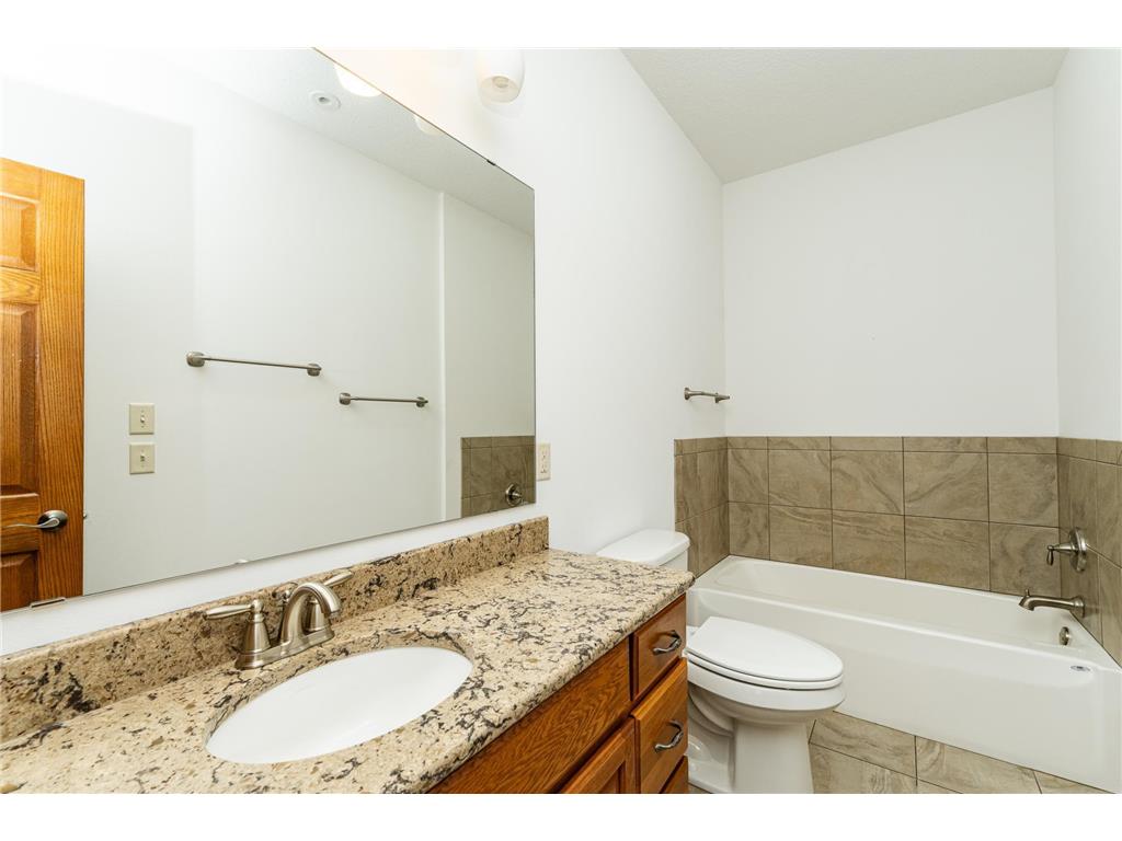 645 Ashley Lane Owatonna MN 55060 7062348 image17