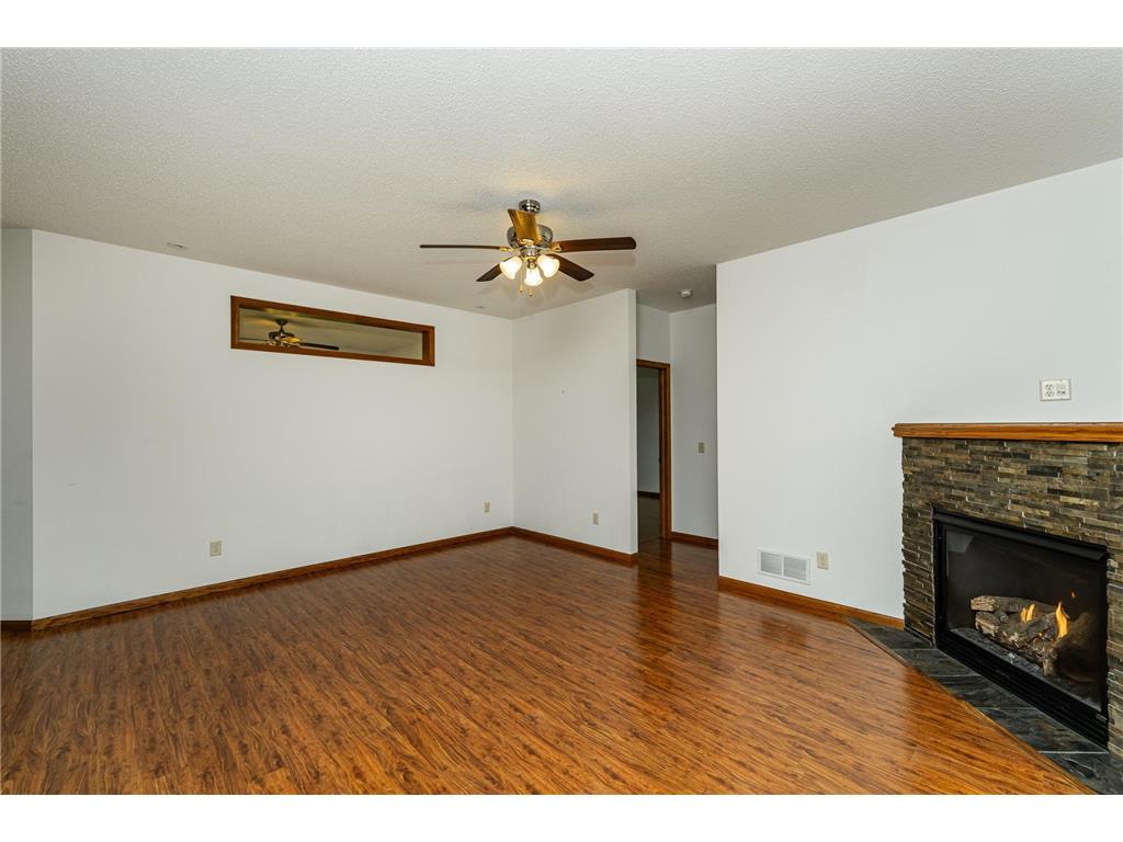 645 Ashley Lane Owatonna MN 55060 7062348 image5