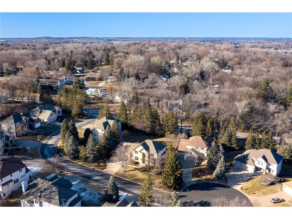 645 Evans Court Shoreview MN 55126 MLS: 6488908 Edina Realty 645 Evans Court Shoreview MN 55126 MLS: 6488908 Edina Realty