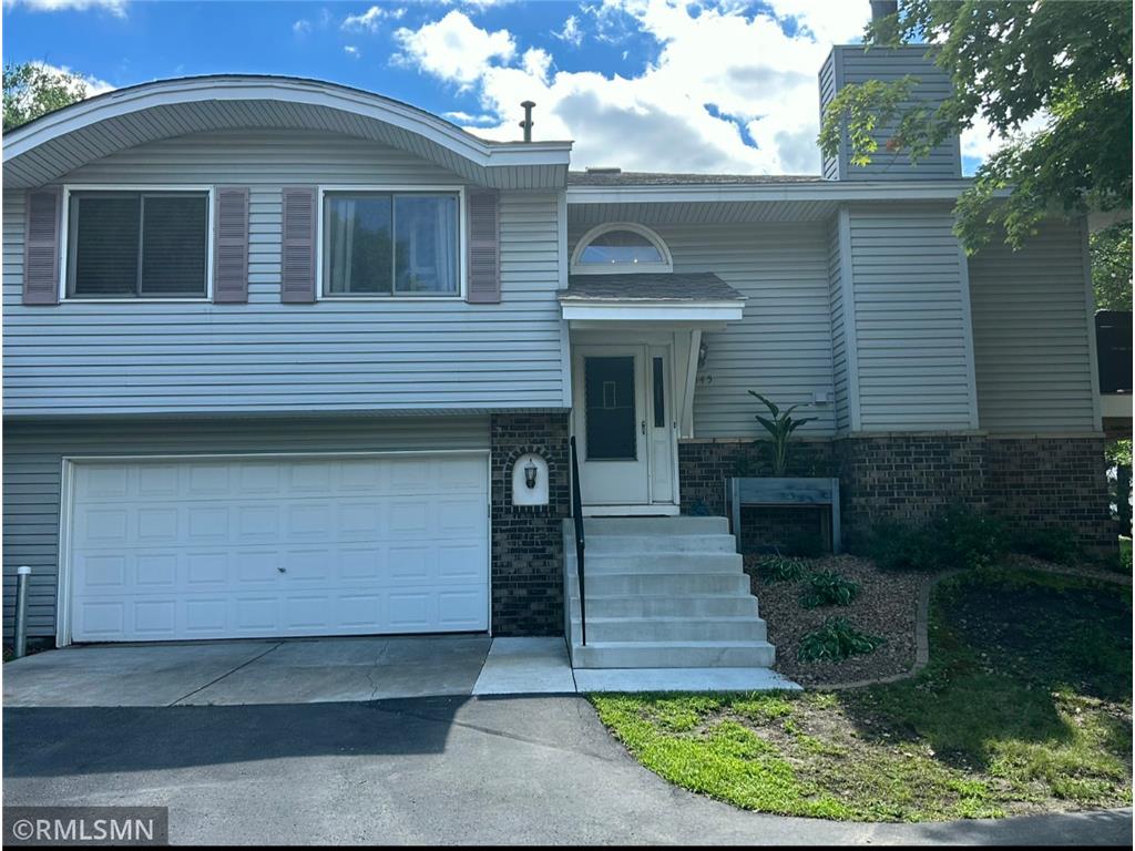 645 Evergreen Drive Burnsville MN 55337 6754317 image1