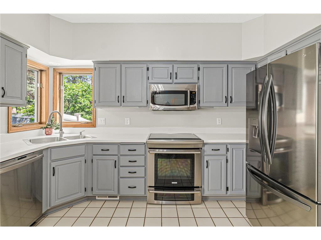 645 Lake Pine Drive Shoreview MN 55126 7076219 image11