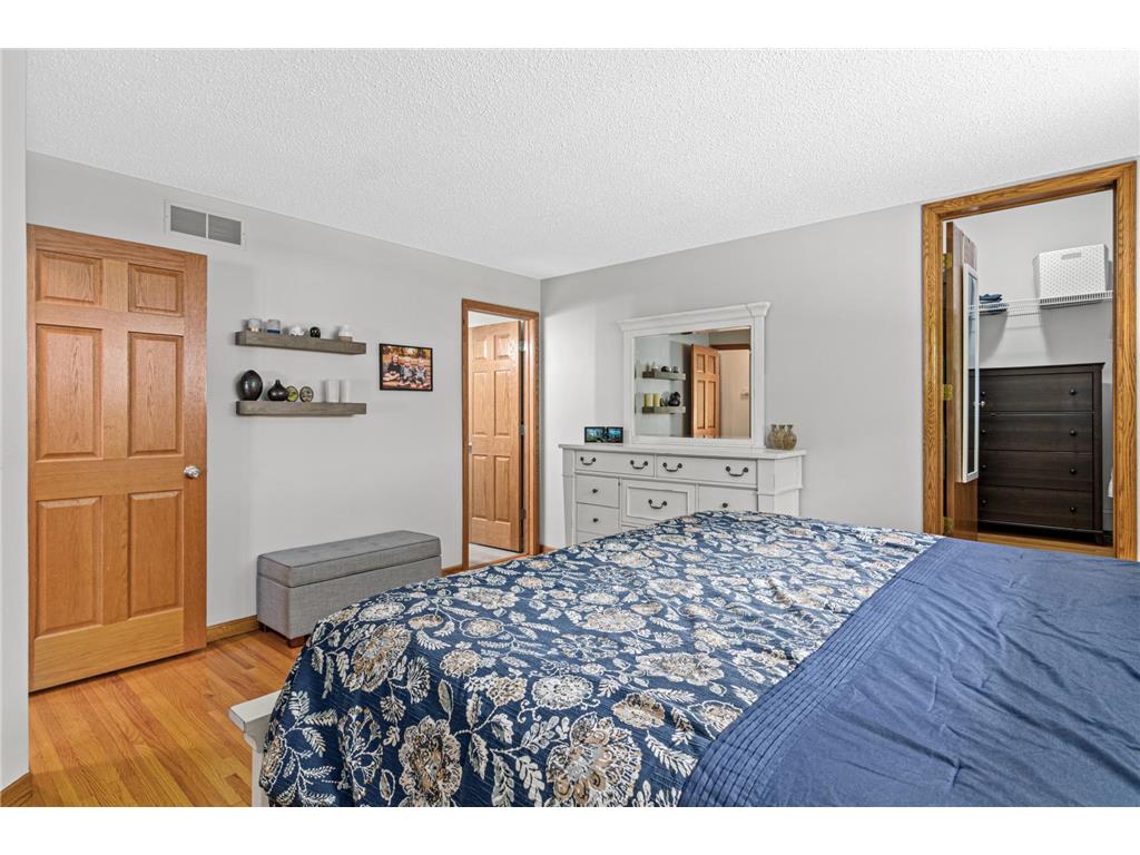 645 Lake Pine Drive Shoreview MN 55126 7076219 image14
