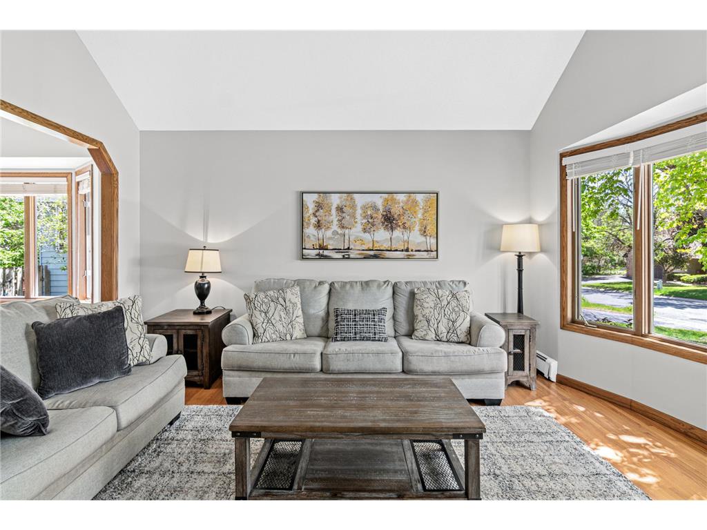 645 Lake Pine Drive Shoreview MN 55126 7076219 image5