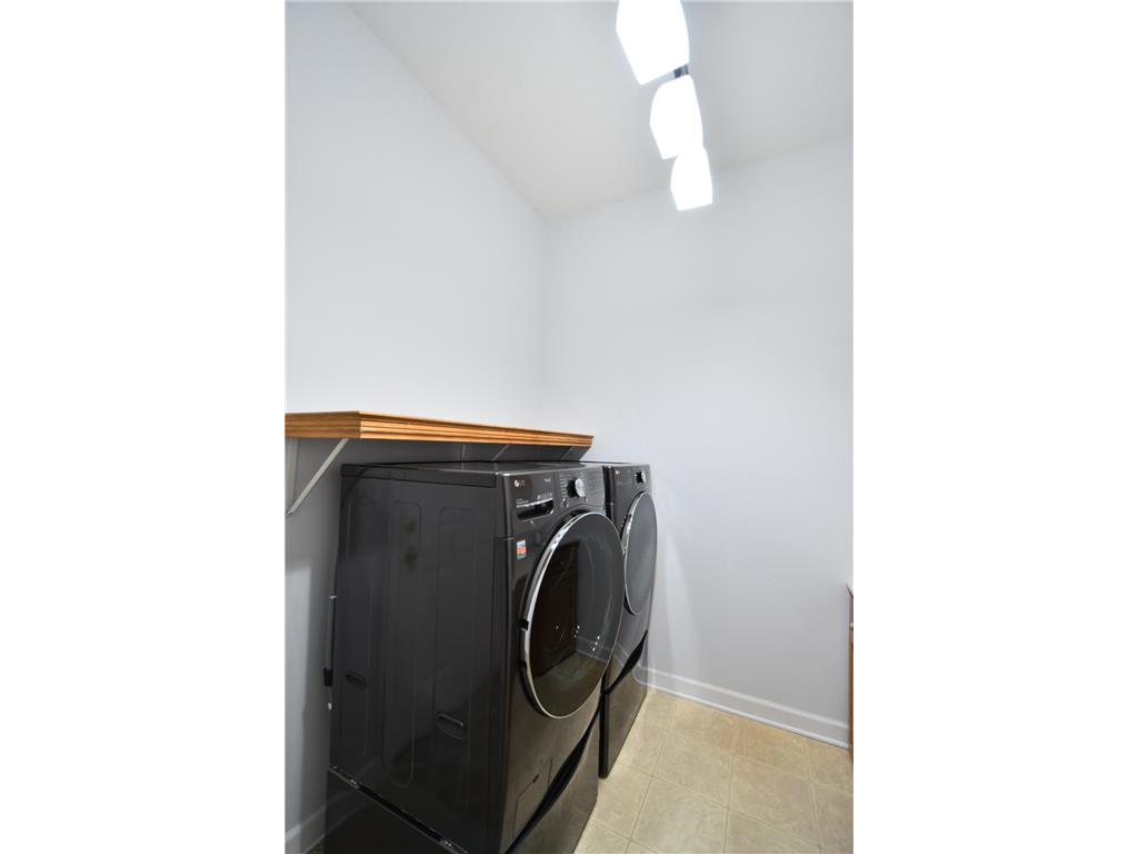 645 Lancaster Boulevard Zumbrota MN 55992 7062372 image16