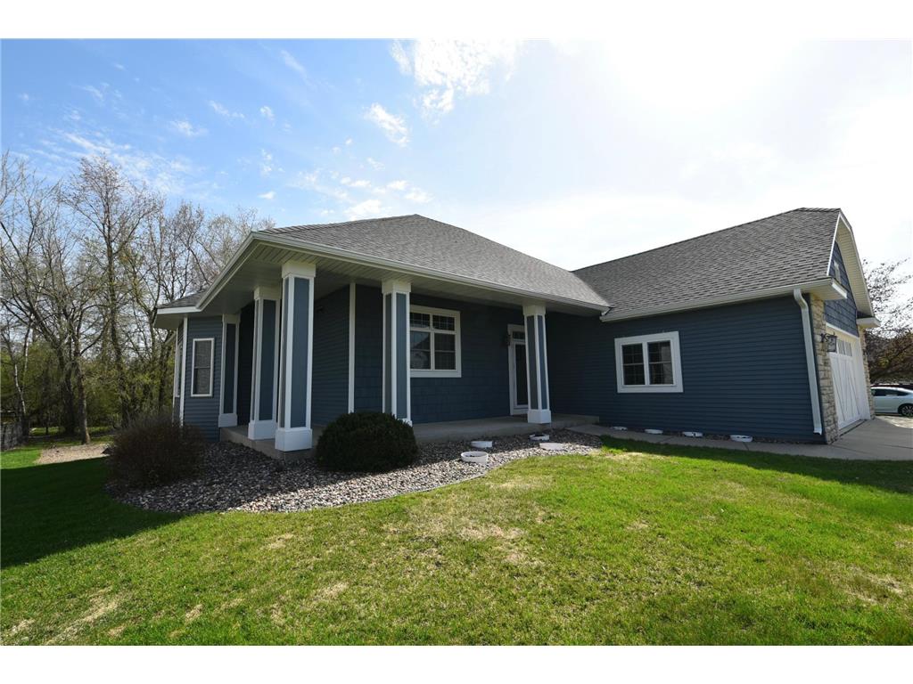 645 Lancaster Boulevard Zumbrota MN 55992 7062372 image3