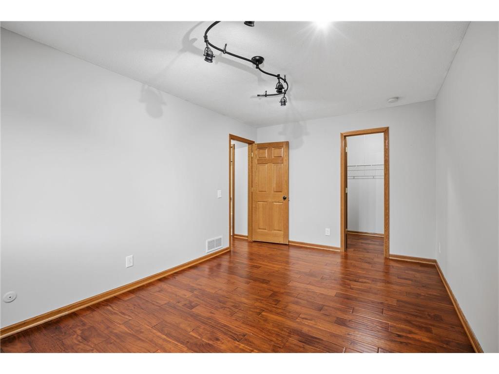 645 Portland Place Burnsville MN 55337 7079359 image13