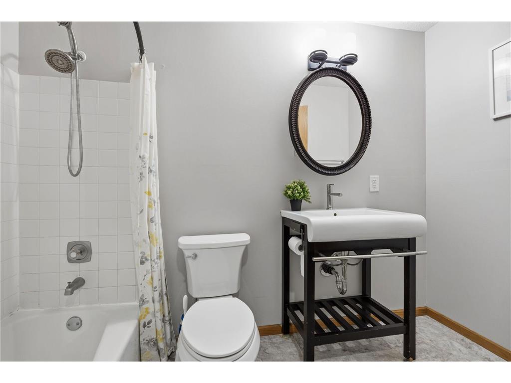 645 Portland Place Burnsville MN 55337 7079359 image14