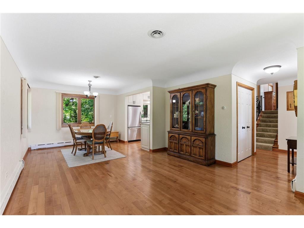 645 Warner Avenue S Mahtomedi MN 55115 7068801 image10