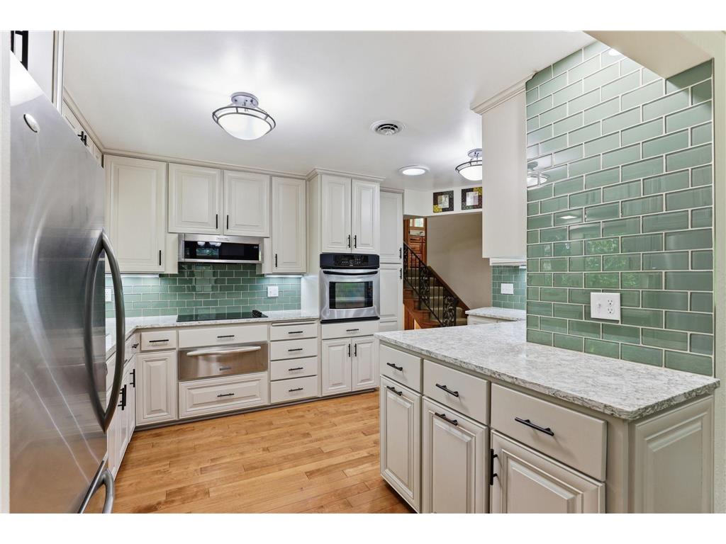 645 Warner Avenue S Mahtomedi MN 55115 7068801 image15