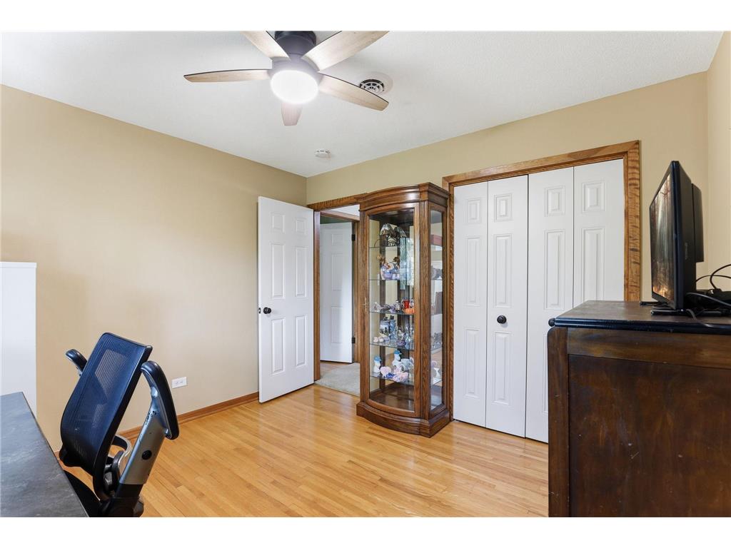 645 Warner Avenue S Mahtomedi MN 55115 7068801 image20