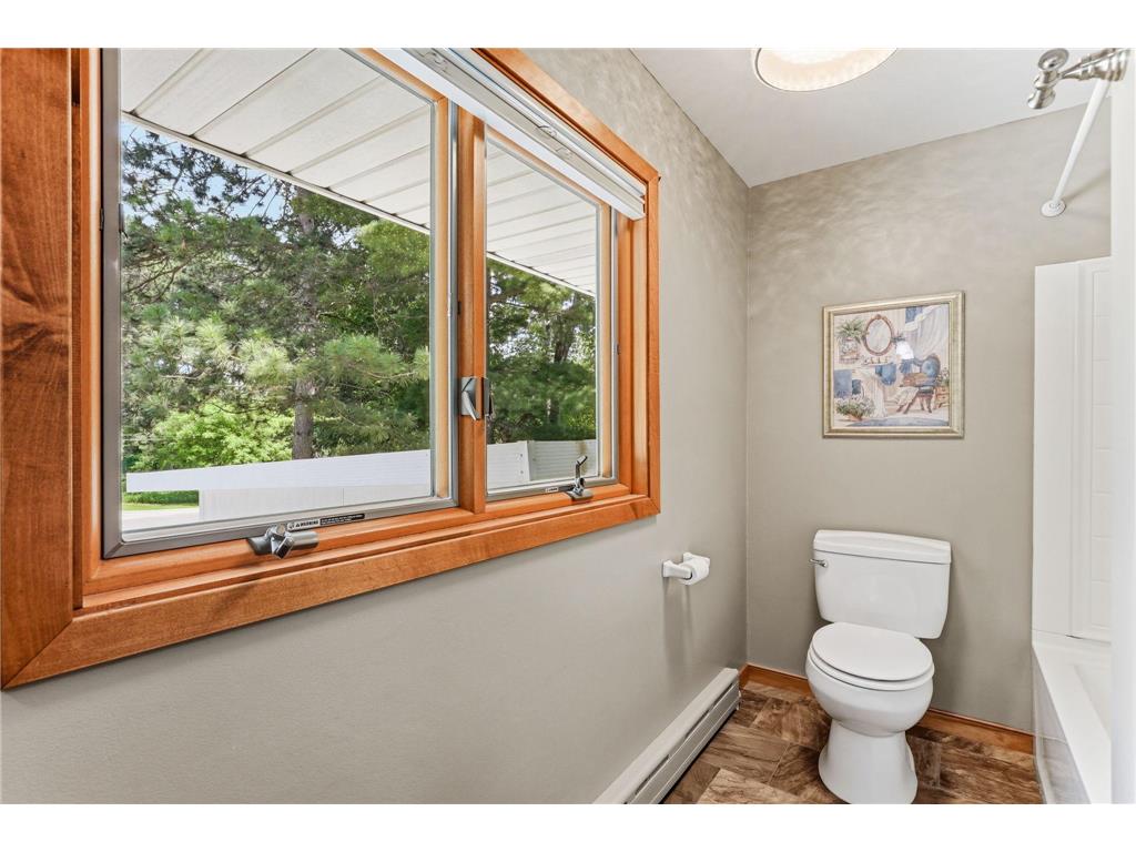 645 Warner Avenue S Mahtomedi MN 55115 7068801 image26