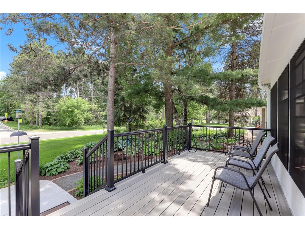 645 Warner Avenue S Mahtomedi MN 55115 7068801 image3