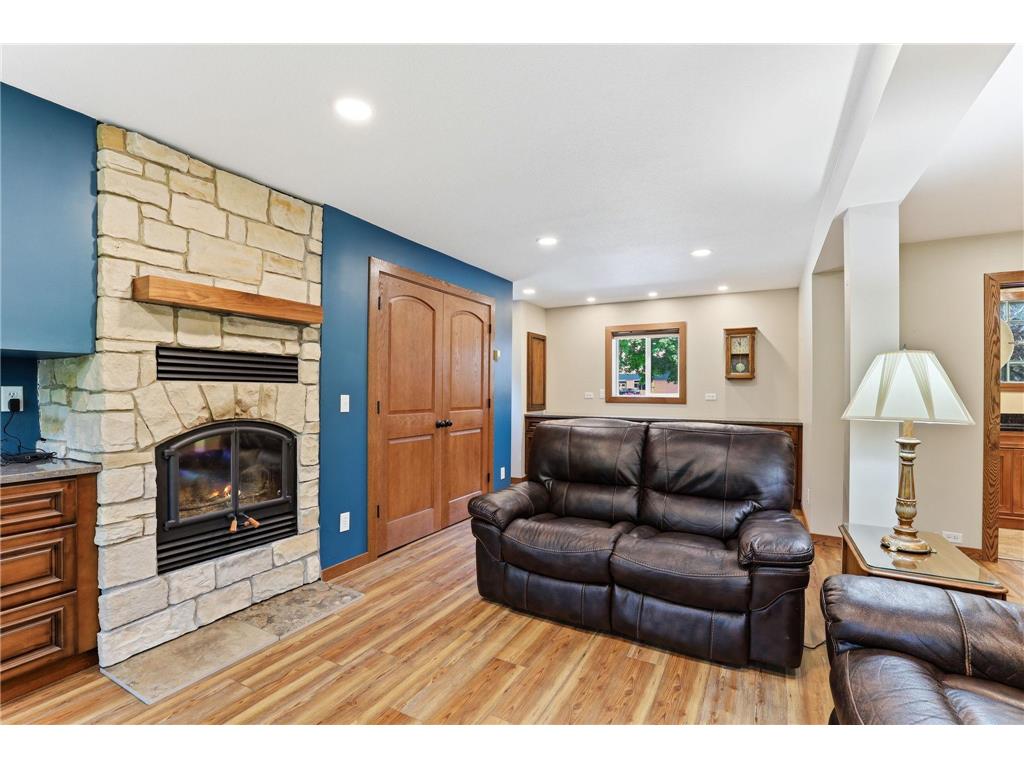 645 Warner Avenue S Mahtomedi MN 55115 7068801 image33