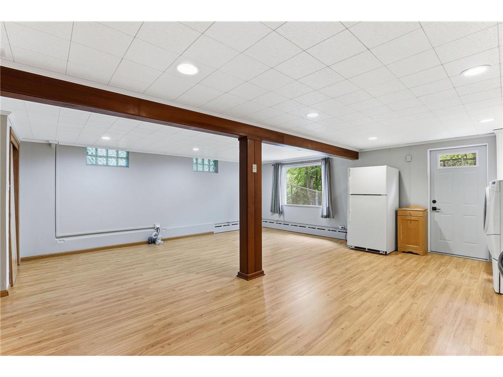 645 Warner Avenue S Mahtomedi MN 55115 7068801 image40