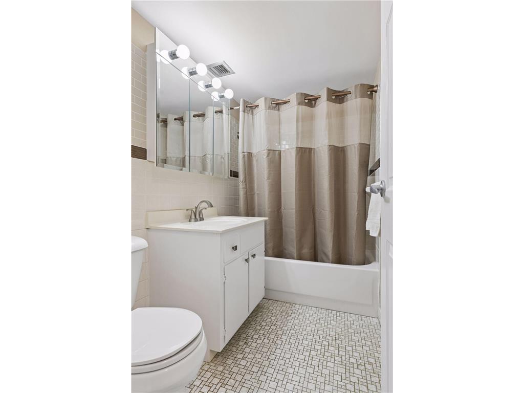 6450 York Avenue S #510 Edina MN 55435 7071729 image21