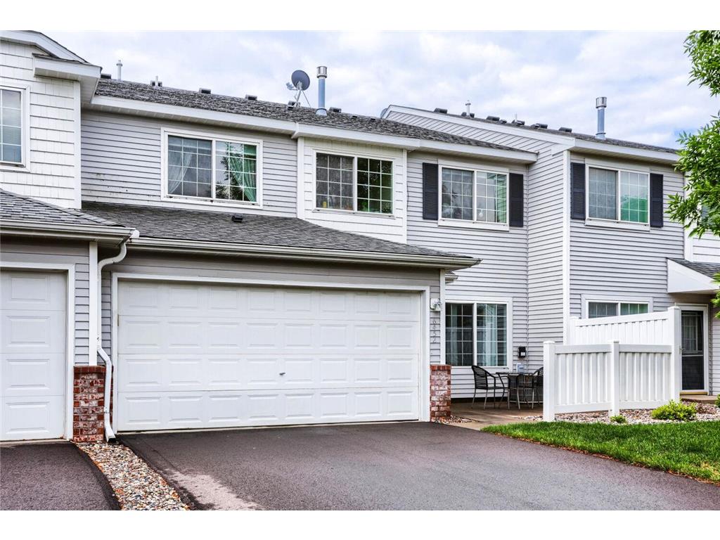 6452 158th Street W Apple Valley MN 55124 7094778 image1