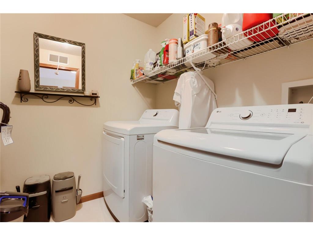 6452 158th Street W Apple Valley MN 55124 7094778 image20