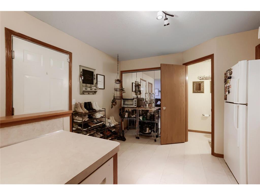 6452 158th Street W Apple Valley MN 55124 7094778 image9