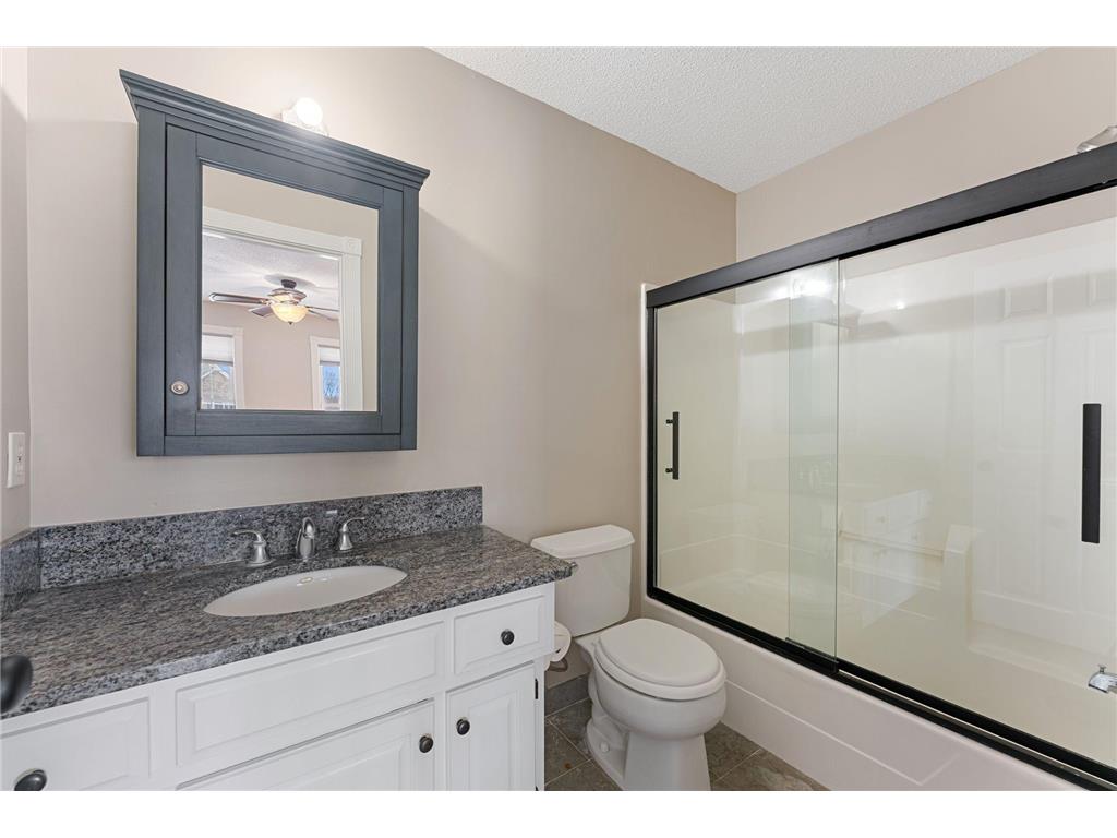 6453 Oxford Road N Shakopee MN 55379 7075563 image25