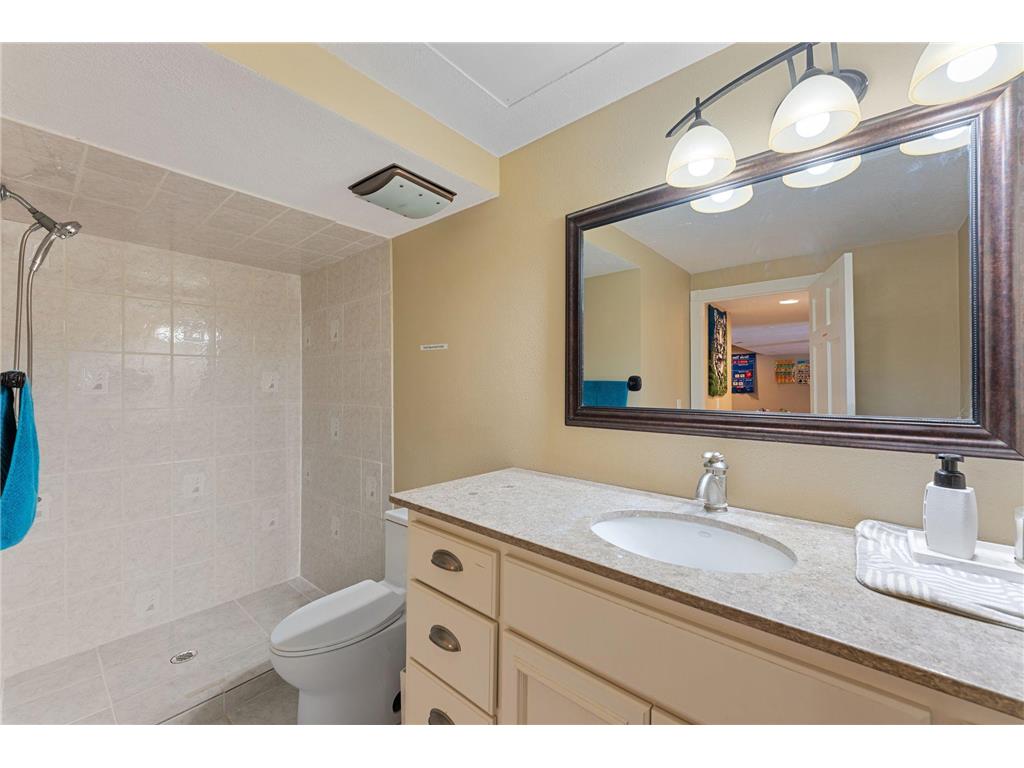 6453 Oxford Road N Shakopee MN 55379 7075563 image28
