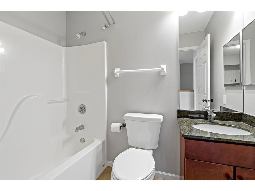 6453 Regency Lane Eden Prairie MN 55344 7101046 image22