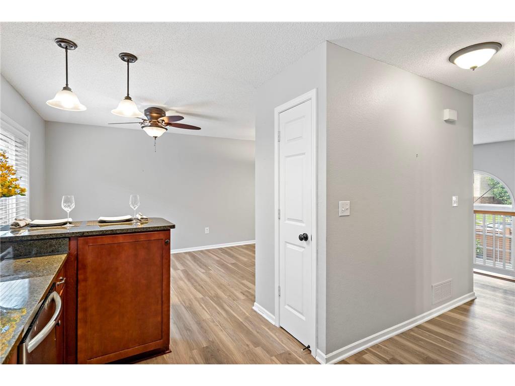 6453 Regency Lane Eden Prairie MN 55344 7101046 image32
