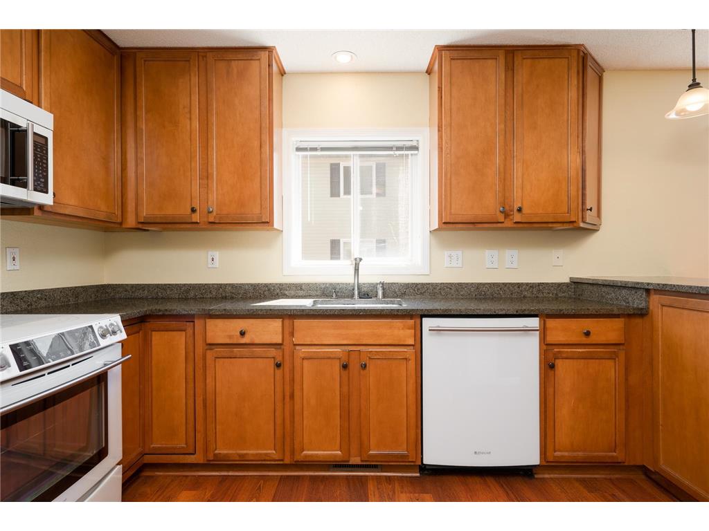 6459 Regency Lane Eden Prairie MN 55344 7051874 image3