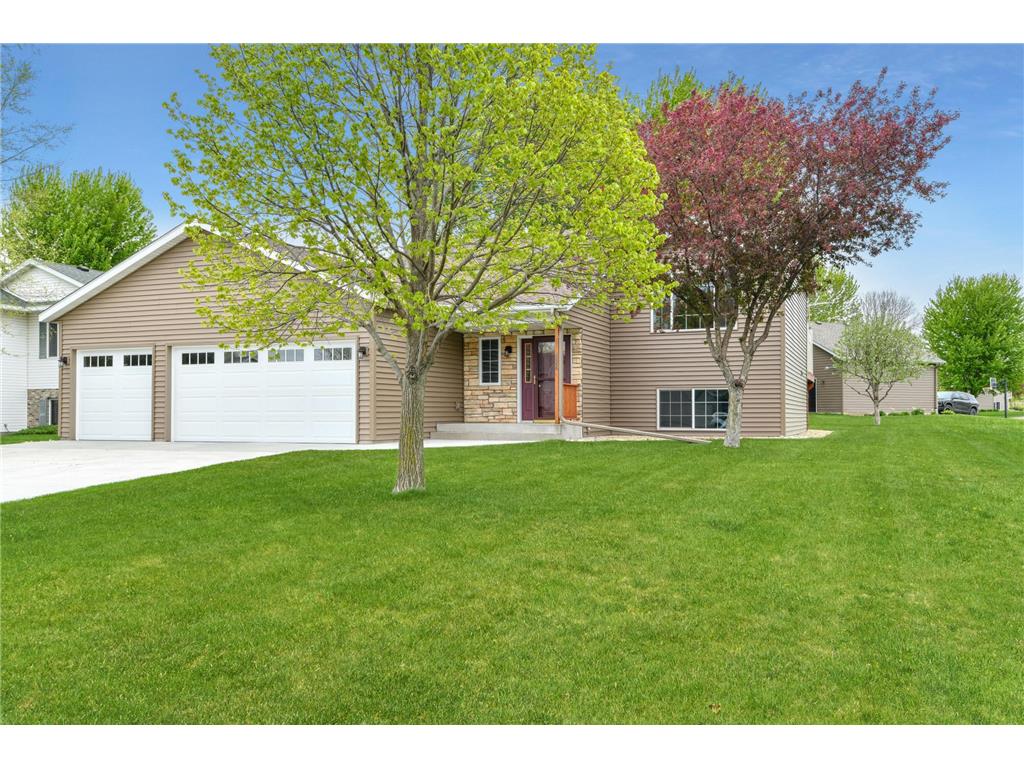 646 7th Avenue S Sartell MN 56377 7071689 image1