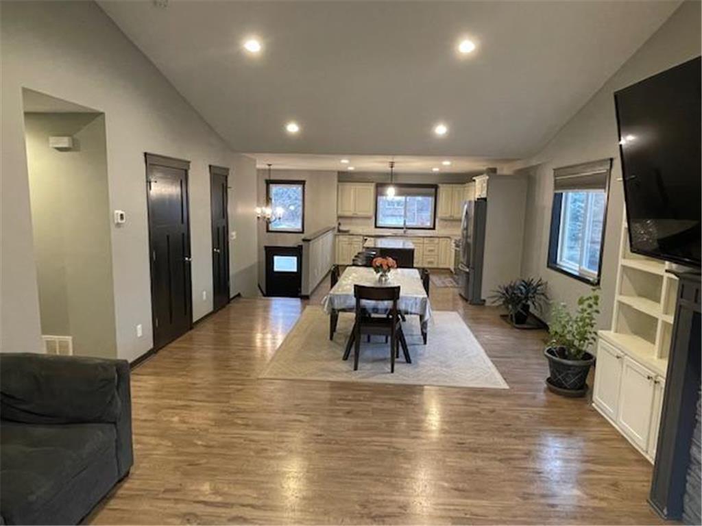 646 Grafton Avenue N Oakdale MN 55128 7033801 image10