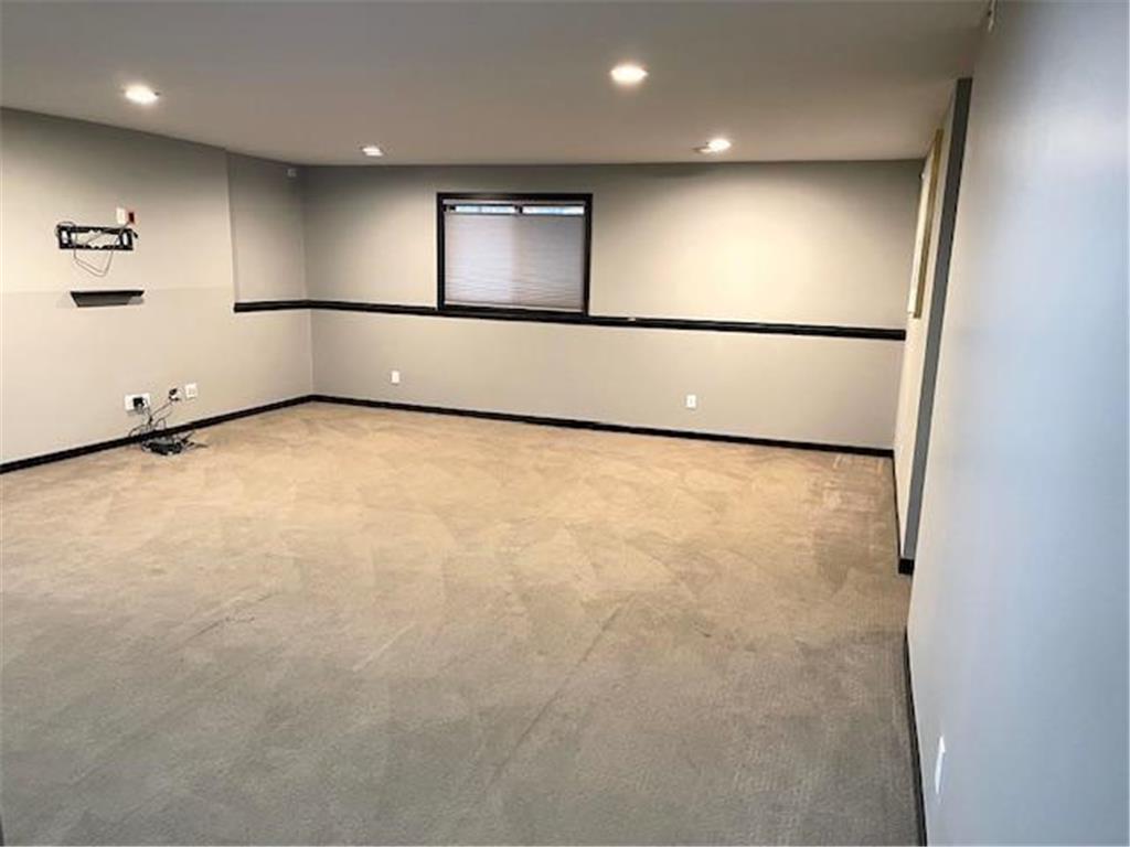 646 Grafton Avenue N Oakdale MN 55128 7033801 image32