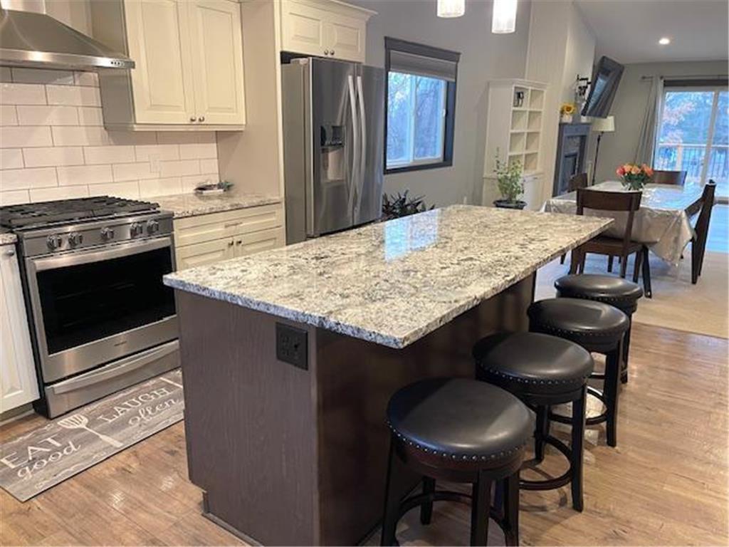 646 Grafton Avenue N Oakdale MN 55128 7033801 image6