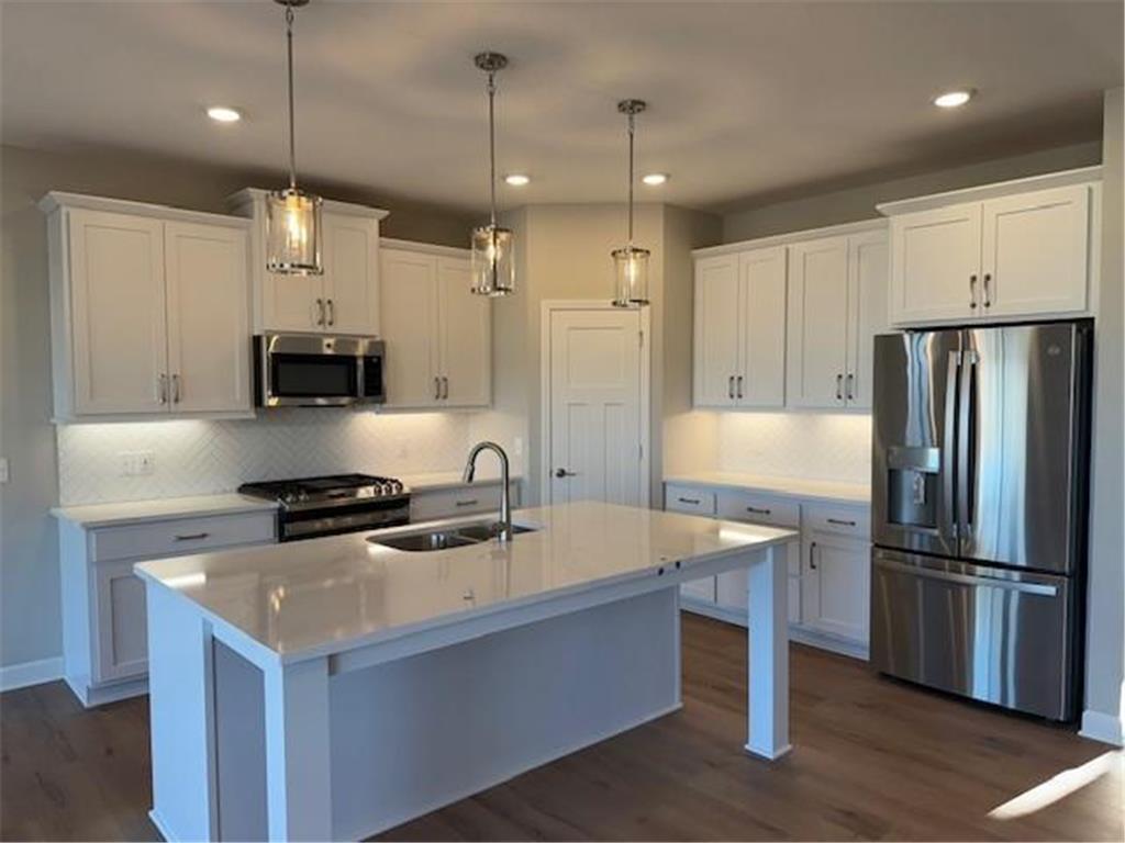 6468 138th Court N Hugo MN 55038 6439462 image1