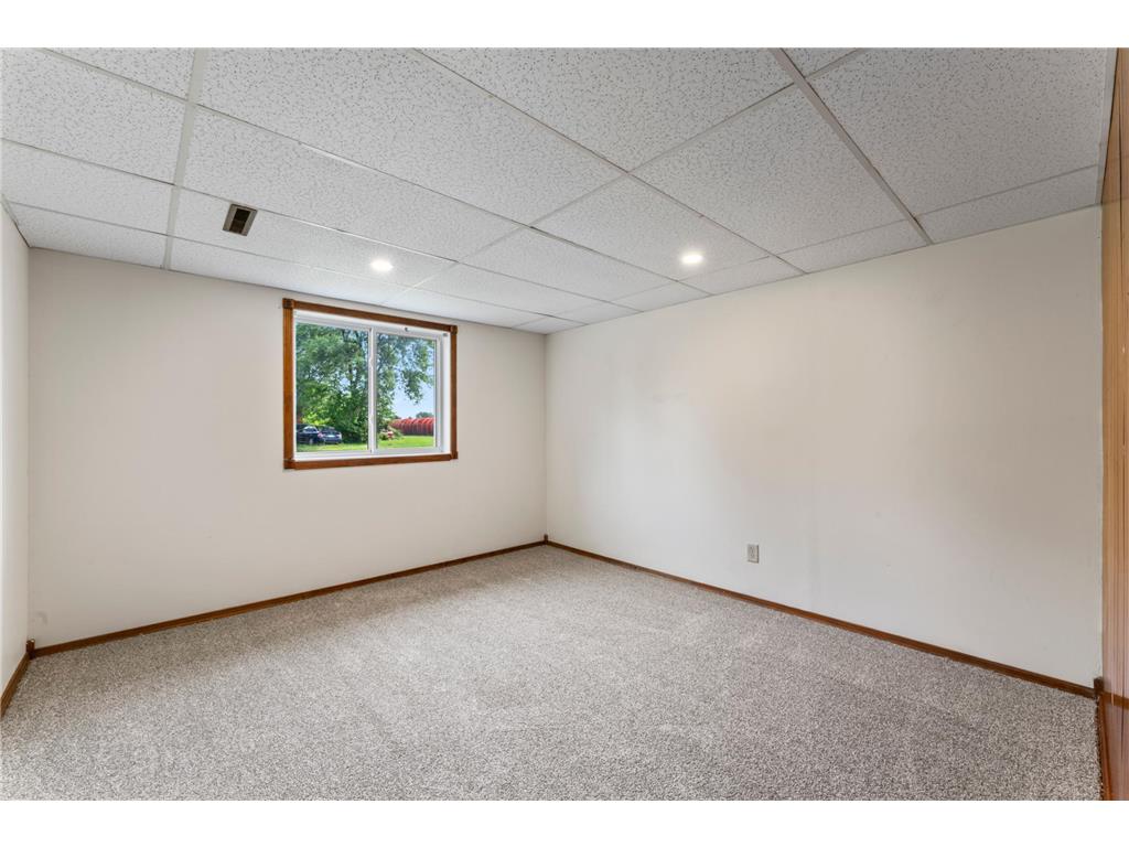 647 2nd Street NE Blooming Prairie MN 55917 7100354 image16