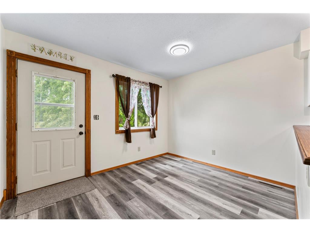 647 2nd Street NE Blooming Prairie MN 55917 7100354 image9