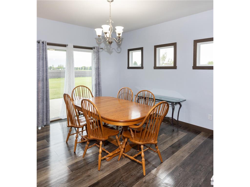 647 43 1/2 Avenue S Moorhead MN 56560 7079852 image12