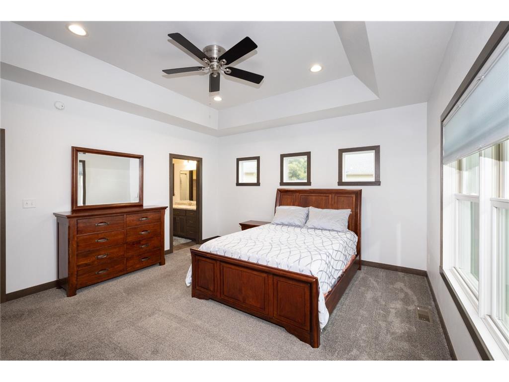 647 43 1/2 Avenue S Moorhead MN 56560 7079852 image22