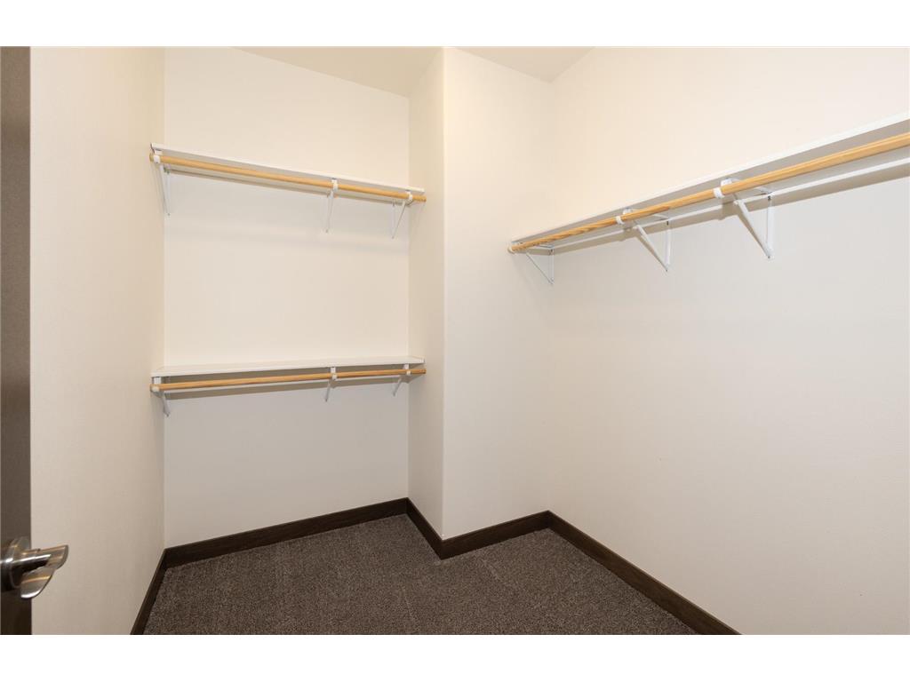 647 43 1/2 Avenue S Moorhead MN 56560 7079852 image26
