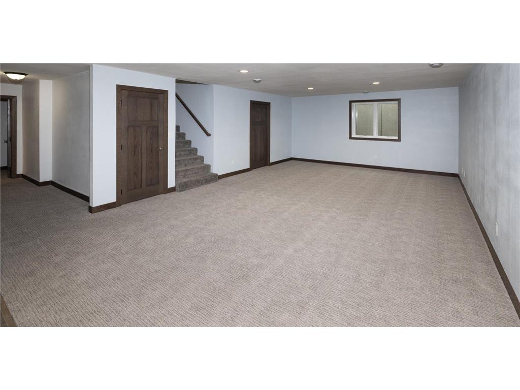 647 43 1/2 Avenue S Moorhead MN 56560 7079852 image32