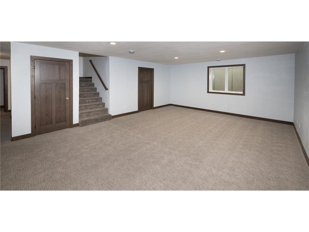 647 43 1/2 Avenue S Moorhead MN 56560 7079852 image33