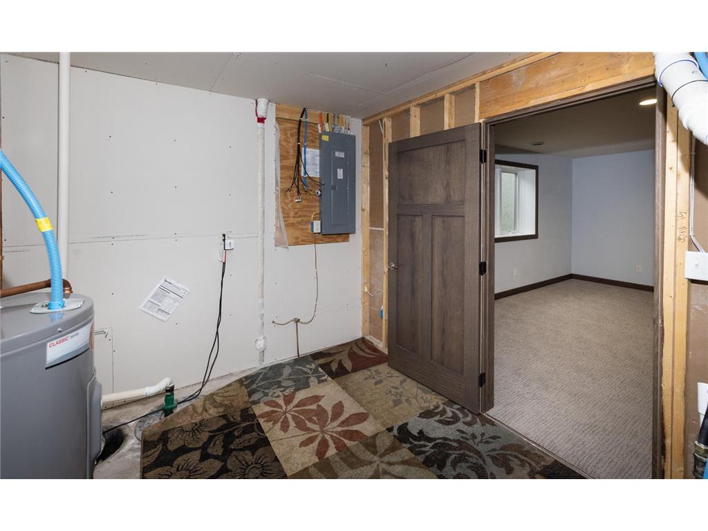 647 43 1/2 Avenue S Moorhead MN 56560 7079852 image41
