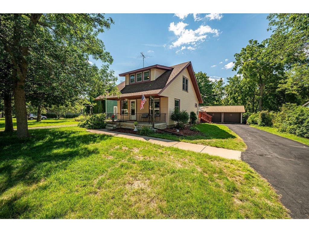 647 W Old West Main Street, Ellsworth, WI 54011 MLS 6252154 Edina