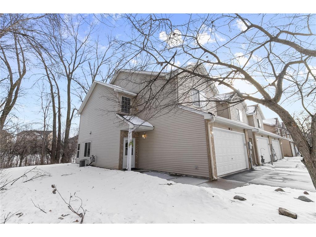 6474 15th Street Place N Oakdale MN 55128 7004436 image1