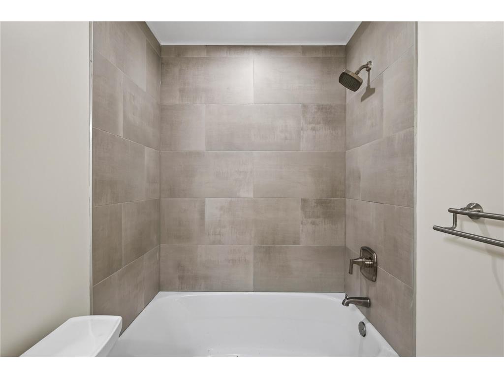 6474 Totem Trail Lino Lakes MN 55014 7072369 image20