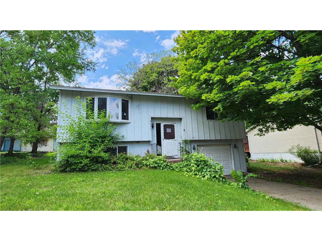 6475 Dawn Way E, Inver Grove Heights, MN, 55076 MLS 6402487 Edina